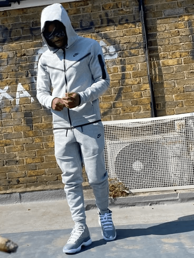 Grey Nike Tech Guide: Styling Tips, Comfort & Performance Benefits